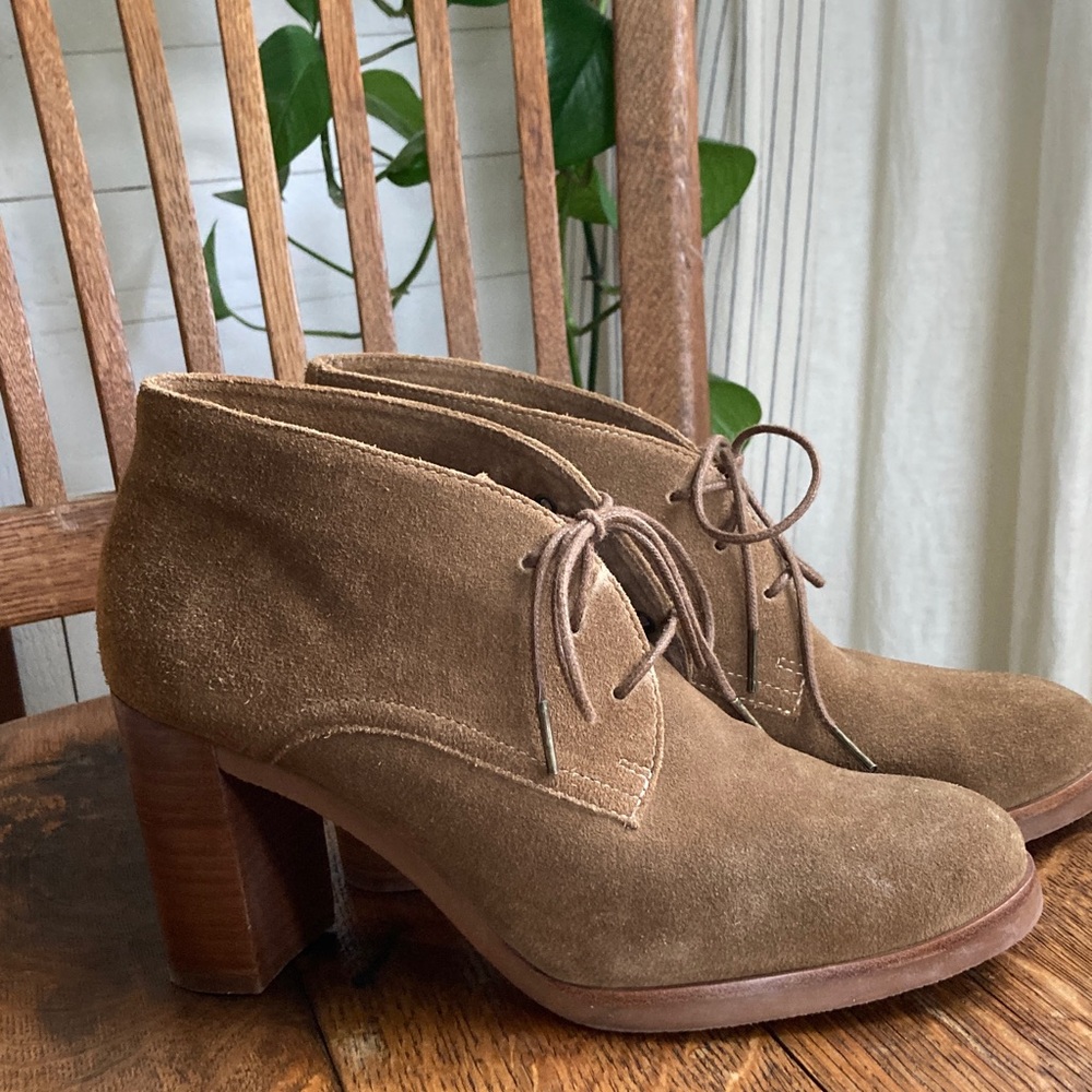 Johnston & Murphy Women's Tan brown Suede laced Ankle Boots sz 10